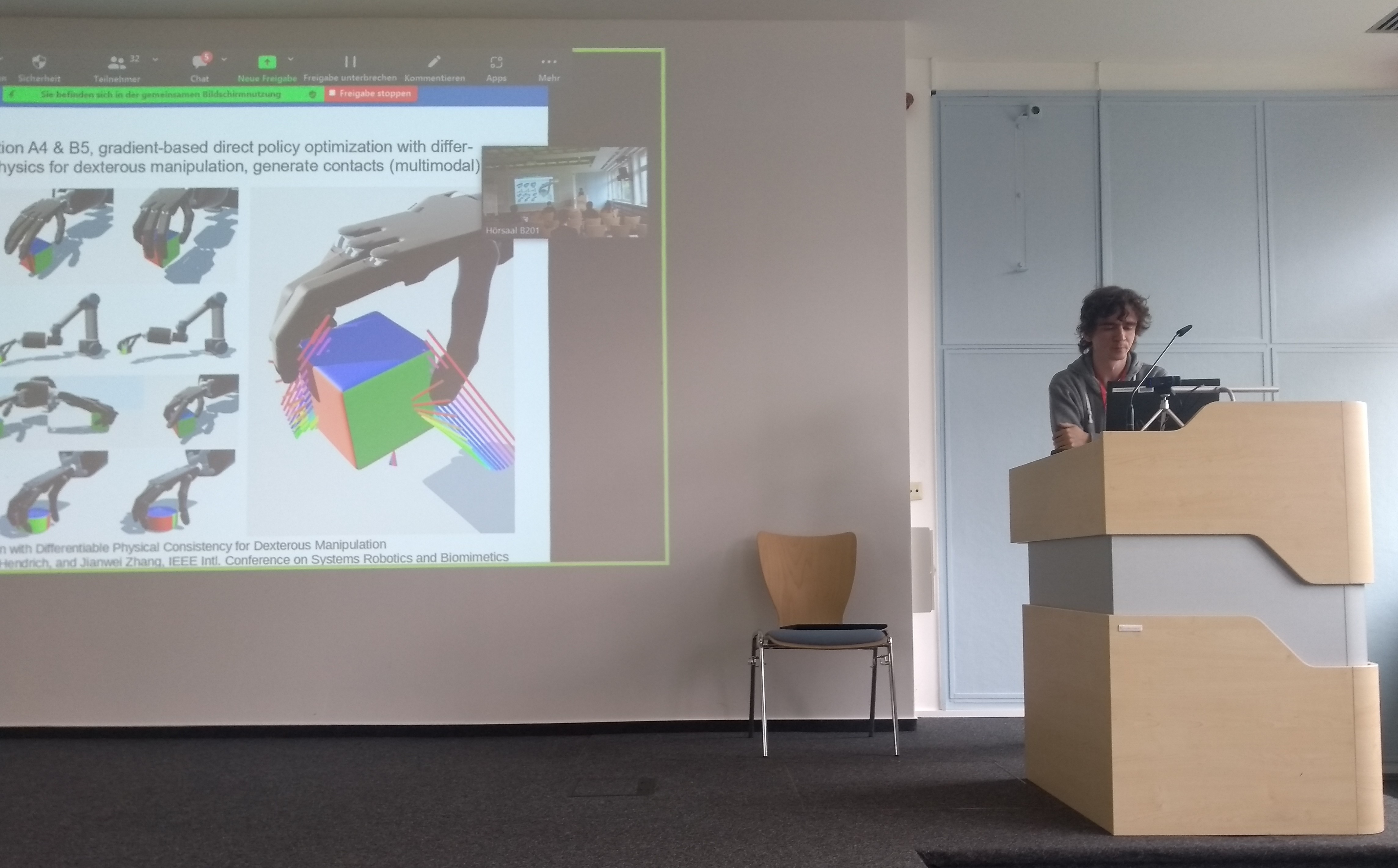 CML summer school 2022 project B5 dexterous manipulation